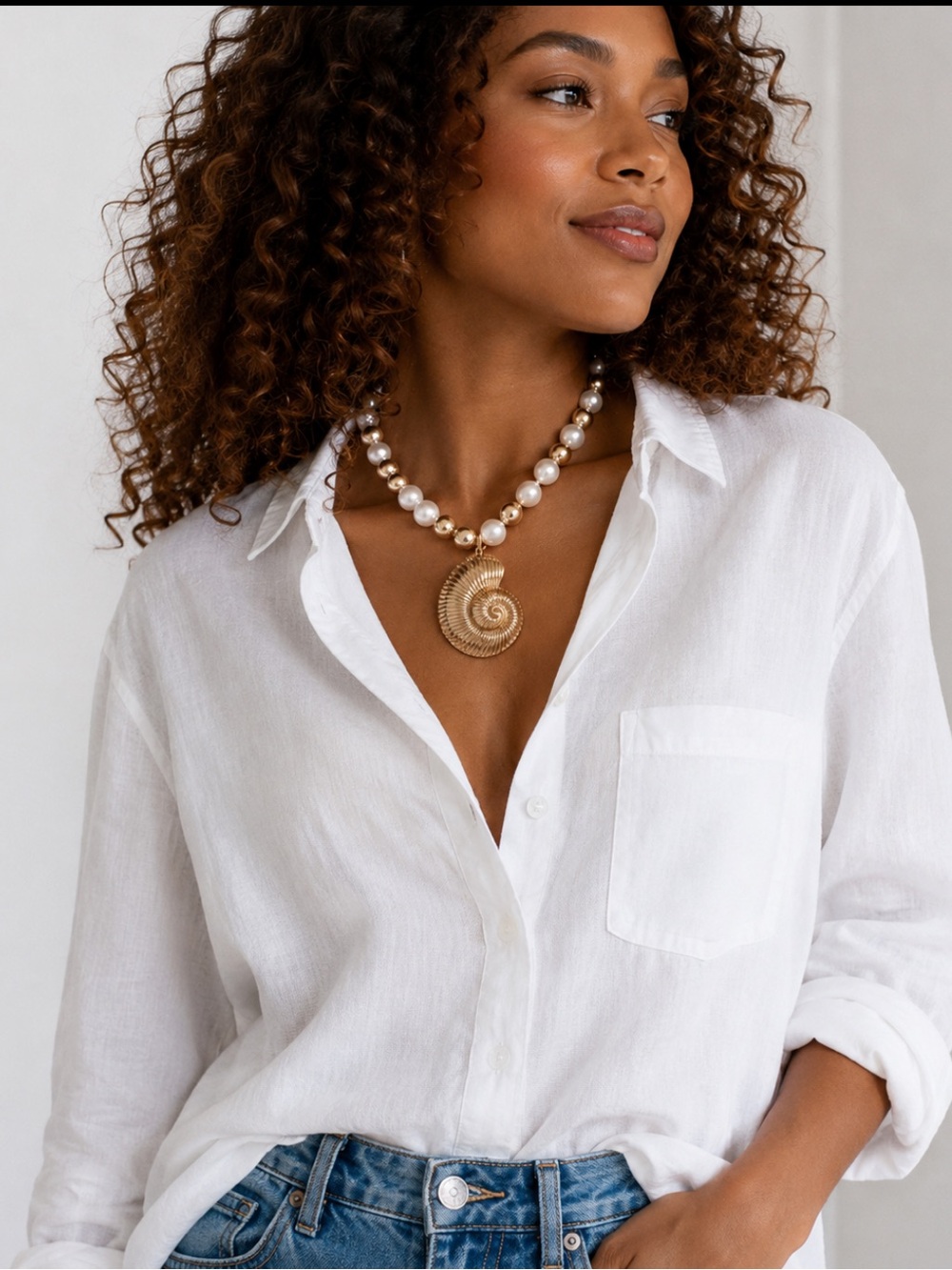 New! Coastal Neutral Gold Pearl Beaded Shell Necklace NWOT 5006
